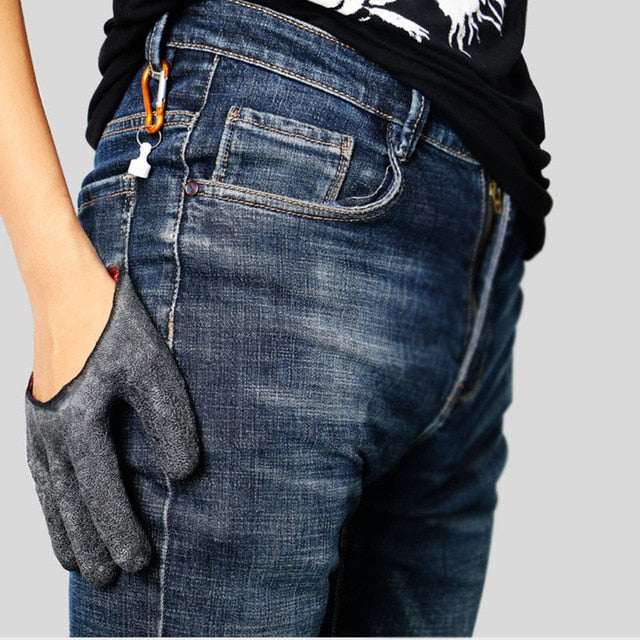 Fish Gloves with Magnetic Hooks