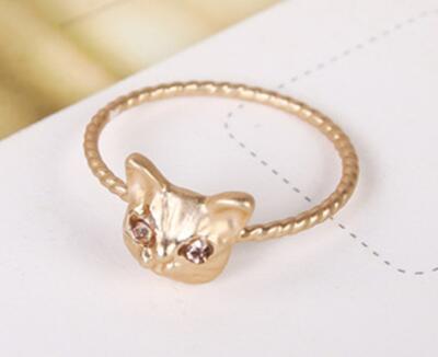 Rhinestones Cat Ring