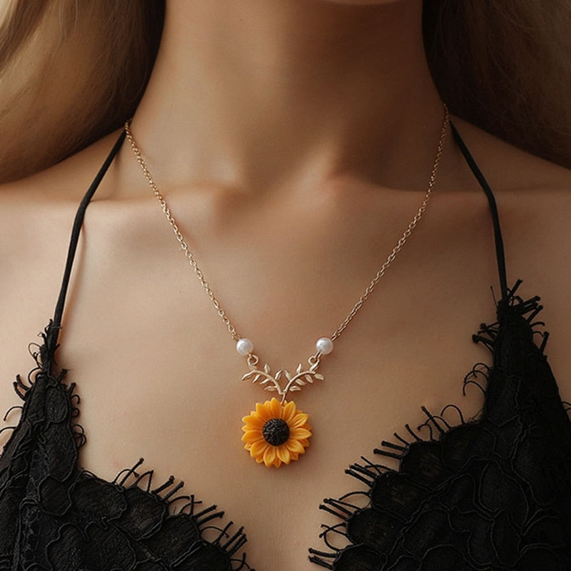 Sunflower Pendant Necklace For Women